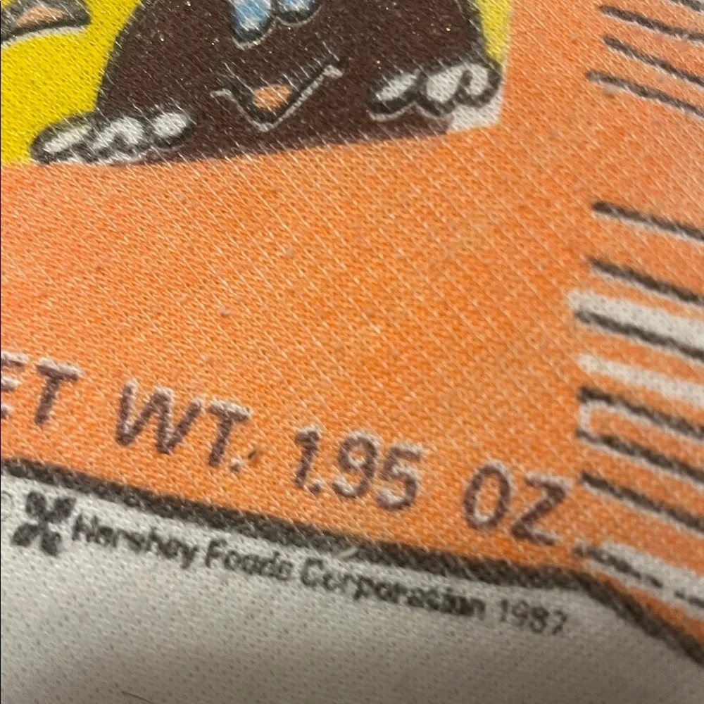 Vintage 1982 Reese's Pieces Graphic Sweatshirt - Picture 5 of 9